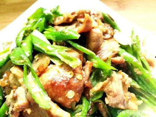 娱乐吃瓜酱辣椒炒肉,辣味与娱乐的完美融合 第2张 娱乐吃瓜酱辣椒炒肉,辣味与娱乐的完美融合 第2张