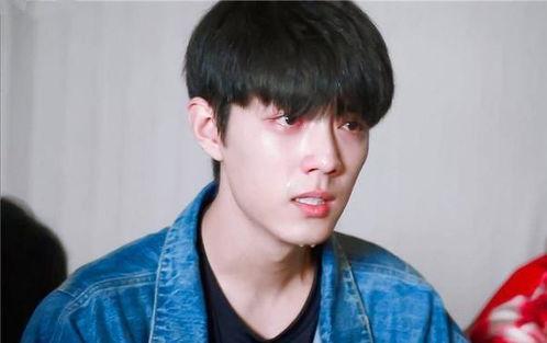 肖战吃瓜的娱乐者,娱乐圈吃瓜达人,揭秘幕后故事 第3张 肖战吃瓜的娱乐者,娱乐圈吃瓜达人,揭秘幕后故事 第3张