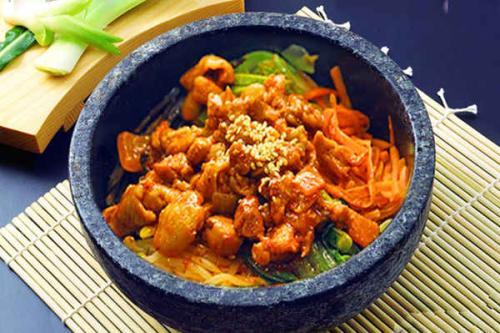 娱乐吃瓜酱烤肉拌饭,舌尖上的美食与娱乐盛宴 第2张 娱乐吃瓜酱烤肉拌饭,舌尖上的美食与娱乐盛宴 第2张