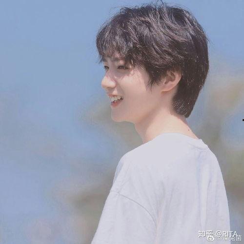 娱乐吃瓜酱刘耀文,娱乐吃瓜酱中的璀璨星辉 第2张 娱乐吃瓜酱刘耀文,娱乐吃瓜酱中的璀璨星辉 第2张