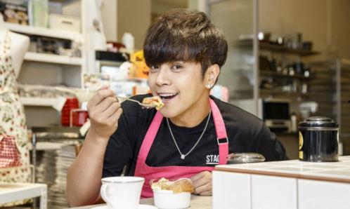 娱乐吃瓜解说博主推荐,跟随吃瓜博主一起探索明星幕后故事  第1张